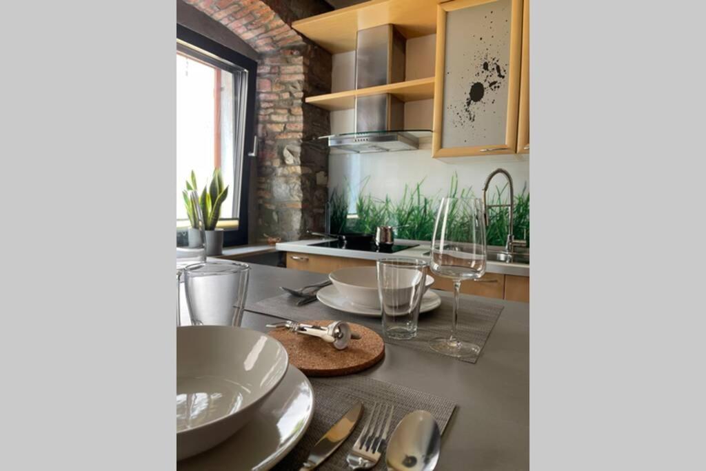 Stylish One Bedroom Apartment Near The Riva Izola Kültér fotó